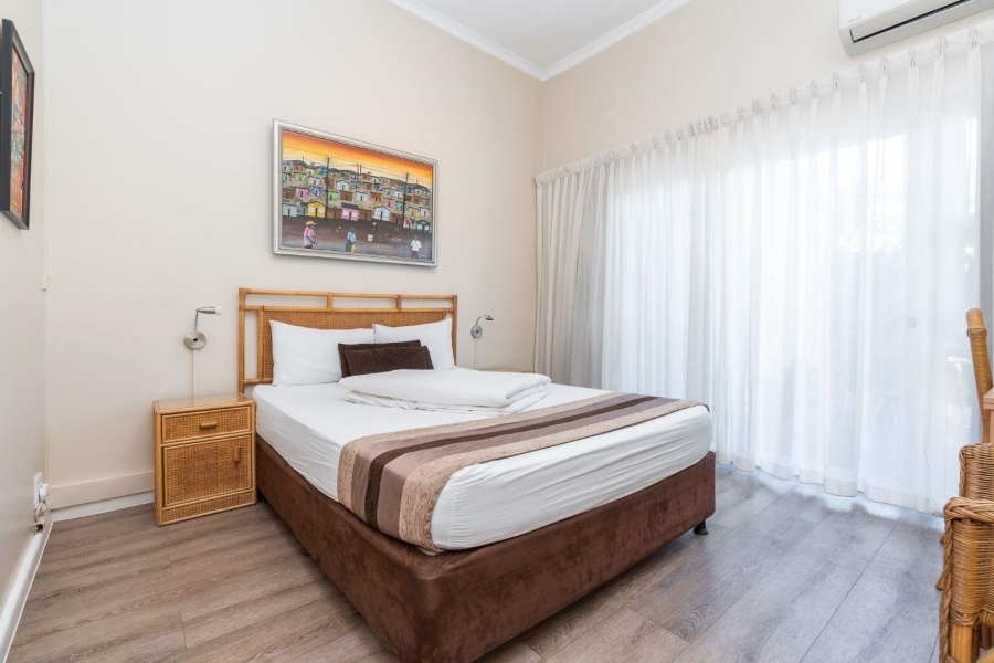 6 Bedroom Property for Sale in Milnerton Western Cape